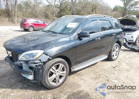 2014 Mercedes-Benz Ml 350 z USA, uszkodzony, nr VIN 4JGDA5JB1EA268788